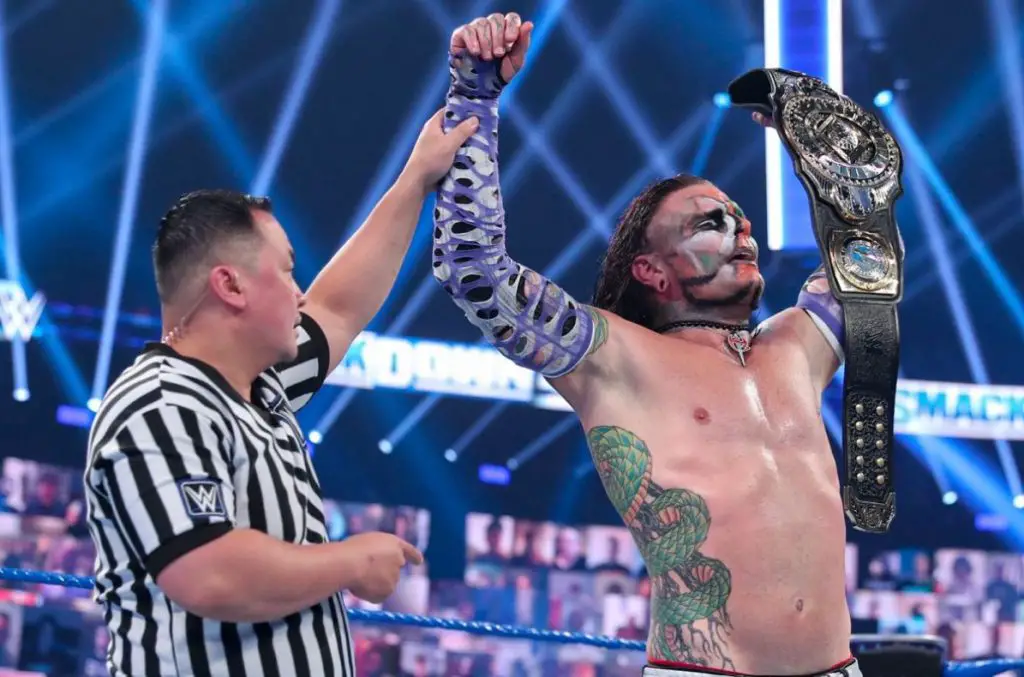 Jeff Hardy is the new Intercontinental Champion