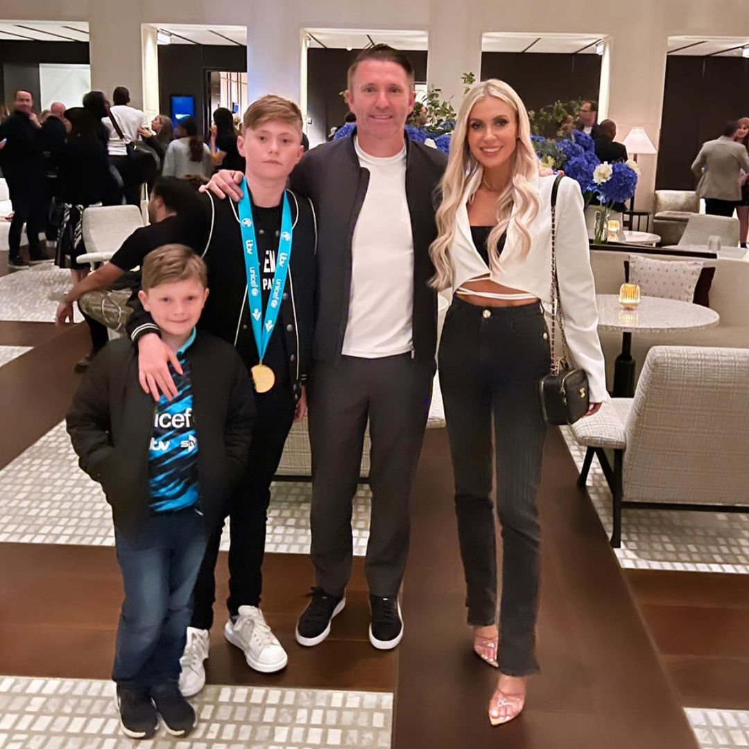 Robbie Keane with his wife and children. (Credit: Instagram)