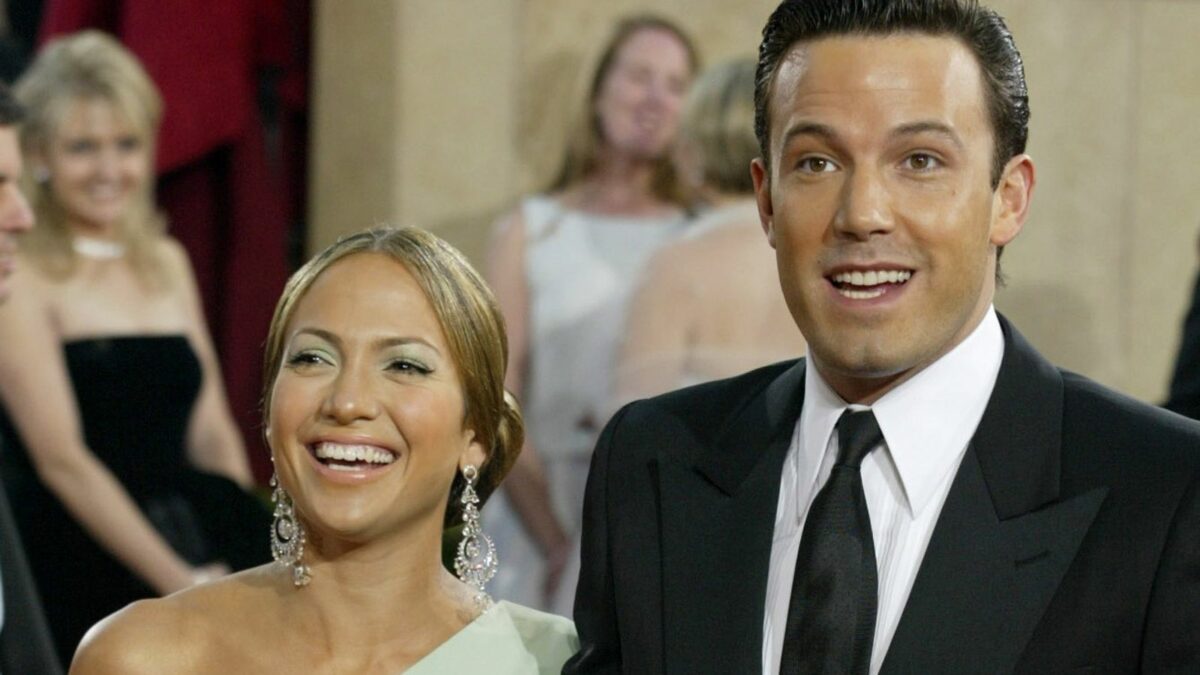 Ben Affleck addresses the reason behind his miserable look at the Oscars, next to his wife Jennifer Lopez