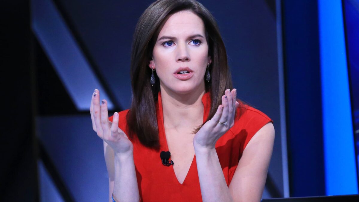 Who is Kelly Evans? Is Kelly Evans pregnant in 2023? 2 107171503 1674531260536 kelly
