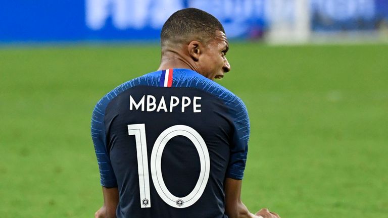 Kylian Mbappe could seal a free transfer to Liverpool next summer after his contract expires at Paris Saint-Germain. (imago Images)
