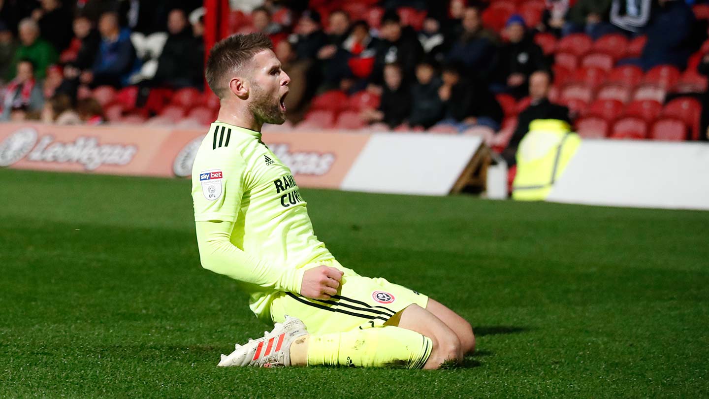 Oliver Norwood celebrates after scoring a goal (Getty Images)