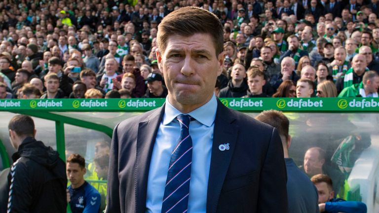 Rangers boss Steven Gerrard on the touchline (Getty Images)