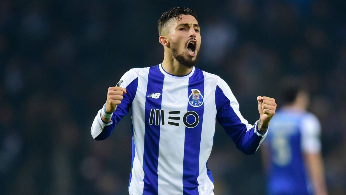 Why Leicester City should plot a move for Alex Telles in ...