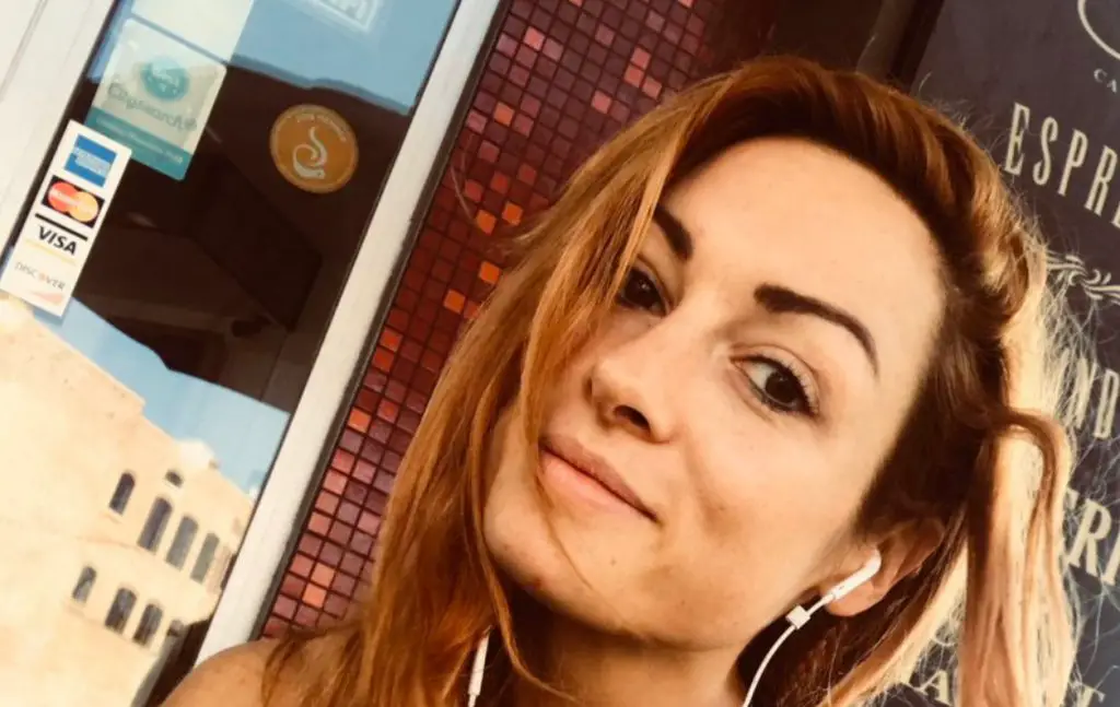 Becky Lynch with no makeup
