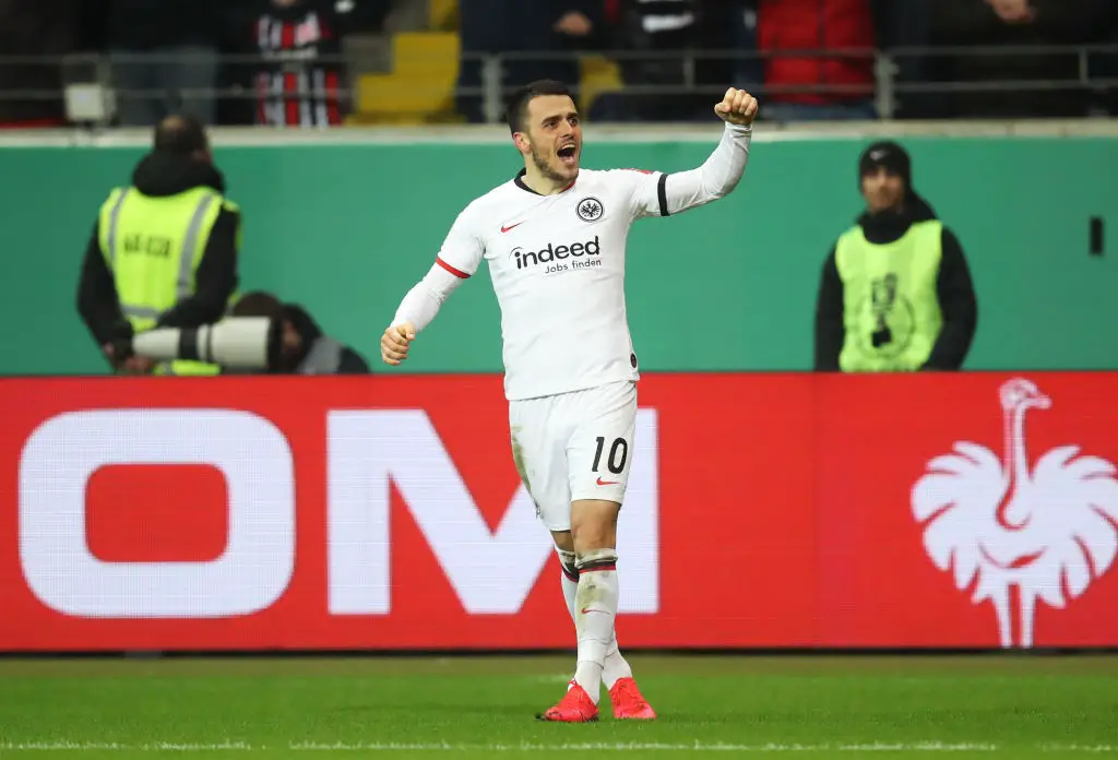 Tottenham Hotspur boss Antonio Conte is targeting a move for Frankfurt ace Filip Kostic.(Getty Images)