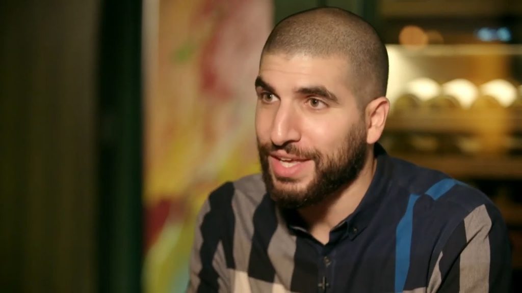 Ariel Helwani is one of the top MMA reporters