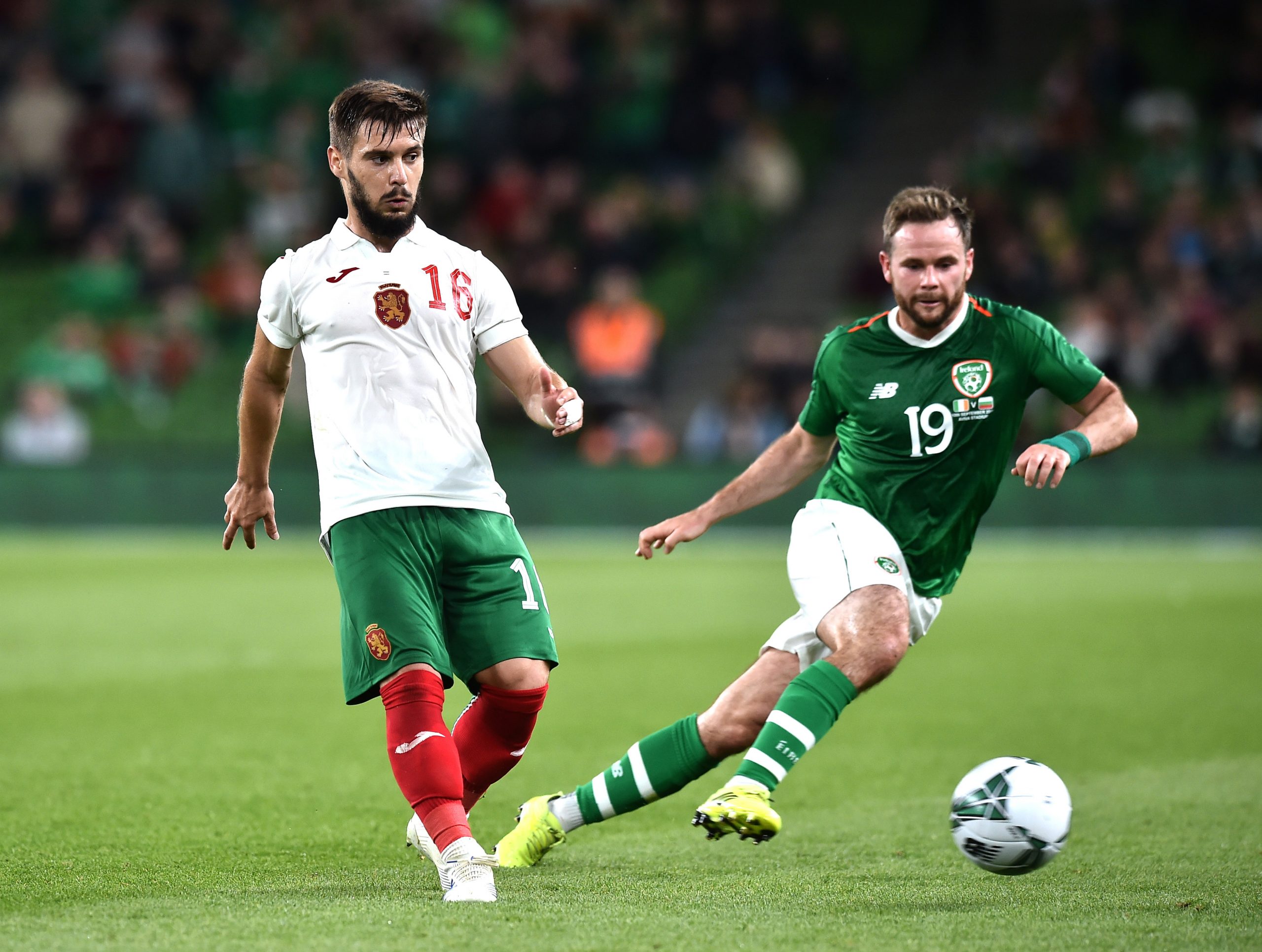 Kristyan Malinov (L) in action for Bulgaria (Getty Images)