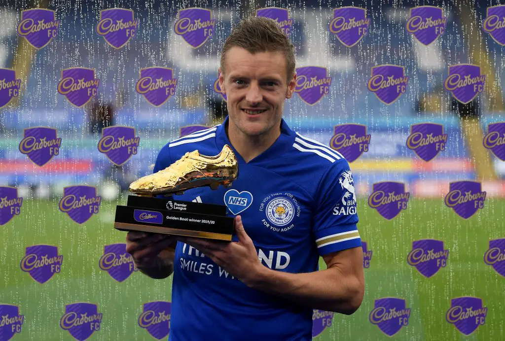 Jamie Vardy with the Golden Boot award for the 2019/20 season (Getty Images)