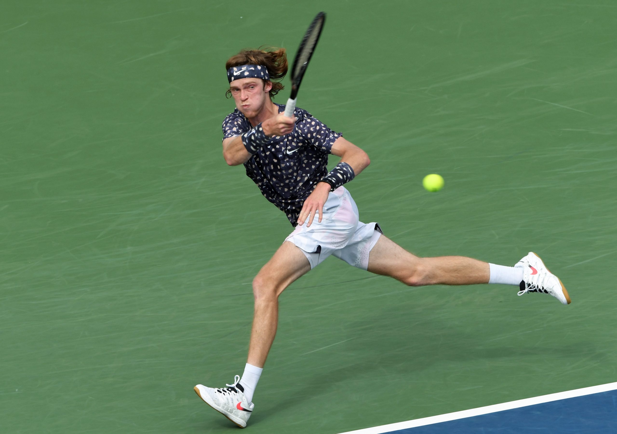 Andrey Rublev from Russia recorded his second win at the Thiem's 7 event on Day Three.