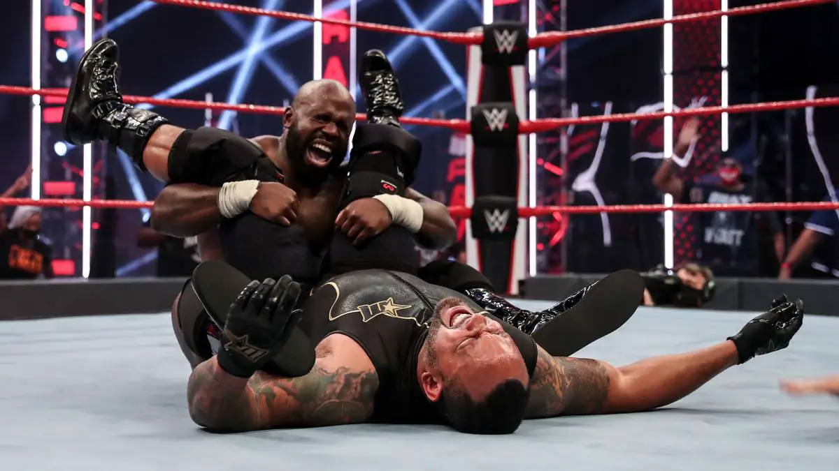 Apollo Crews and MVP clashed for the US title (WWE) 