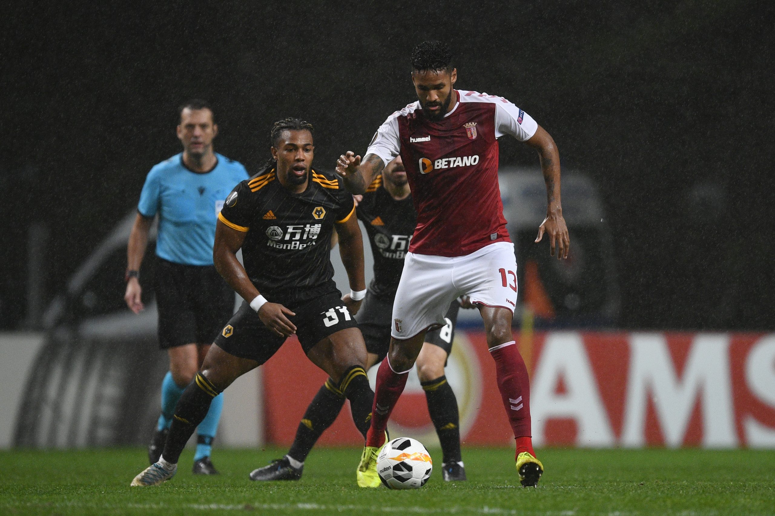 Wallace (R) during his time on loan with Braga (Getty Images)