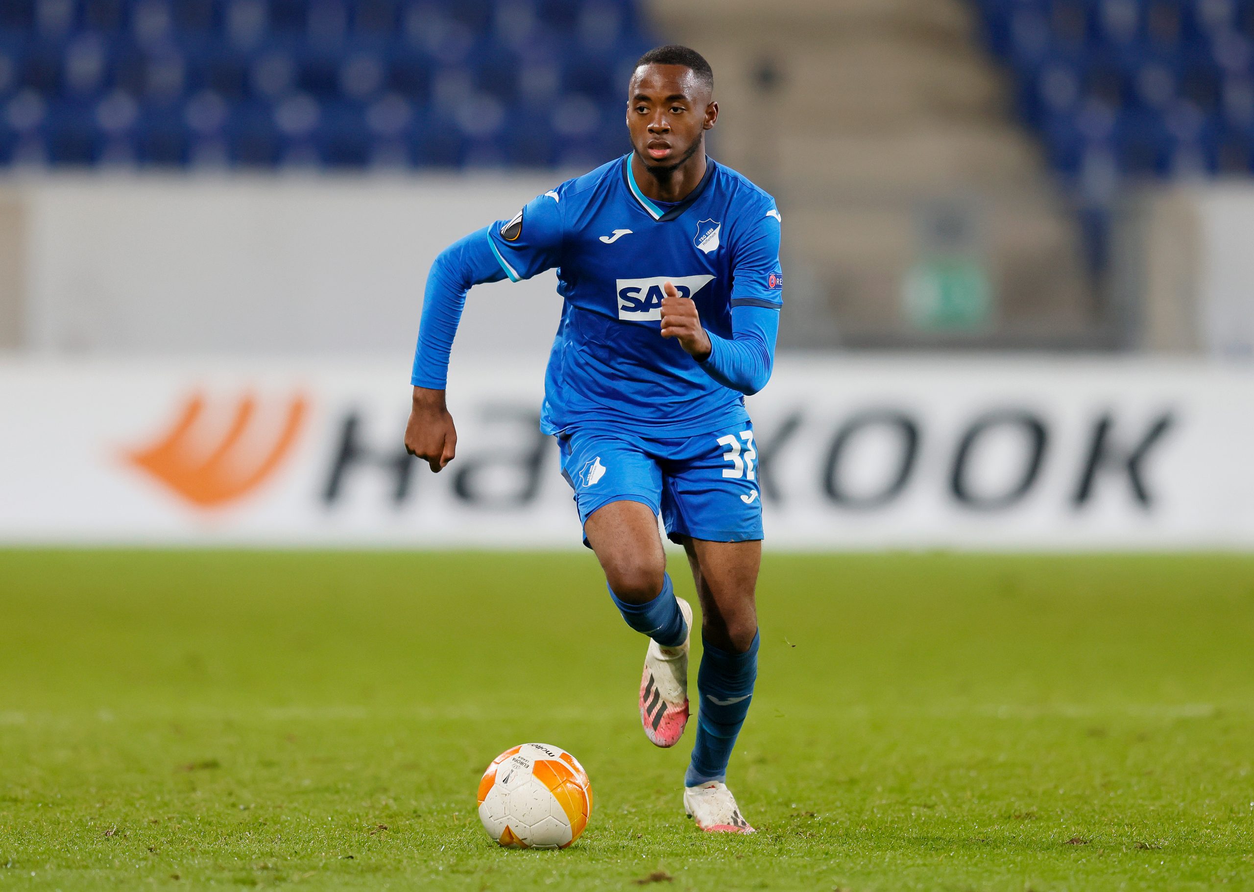 Aston Villa signing this highly-rated 18-year-old Dutch starlet would be a smart piece of investment 1 tsg hoffenheim v fc slovan liberec group l uefa europa league 1 scaled