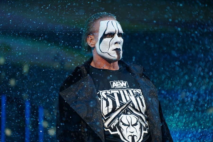 Sting shocked the world with his AEW debut and may now make a stable, according to mark henry