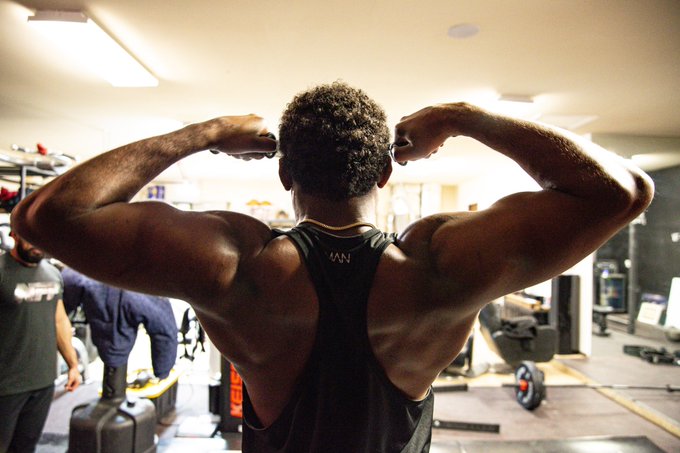 (Watch) Francis Ngannou folds Stipe Miocic with insane KO at UFC 260 2 Jon Jones posted a few photos of his weight update