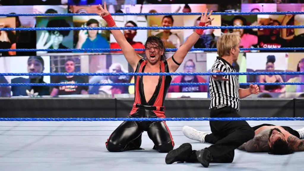 Shinsuke Nakamura celebrates after defeating Jey Uso on SmackDown. (WWE)