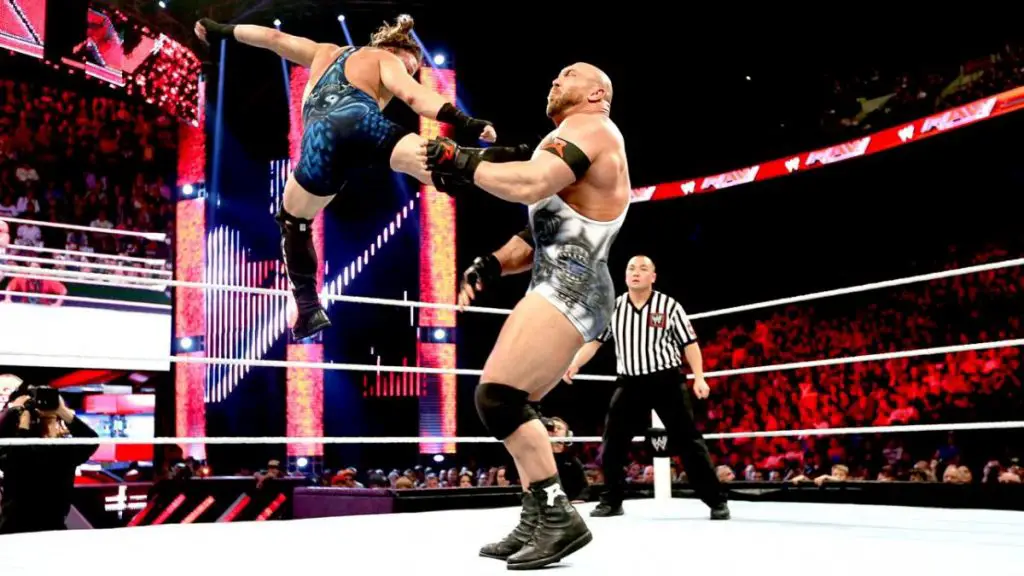 Ryback and RVD wearing in their single attire in a WWE match. (WWE)