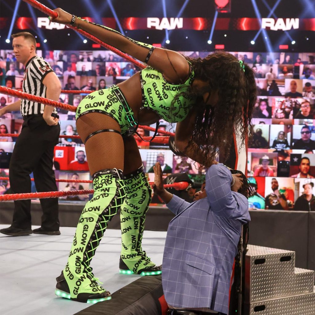 Reginald helped Nia Jax and Shayna Baszler beat Naomi and Lana on Monday Night RAW. (WWE)