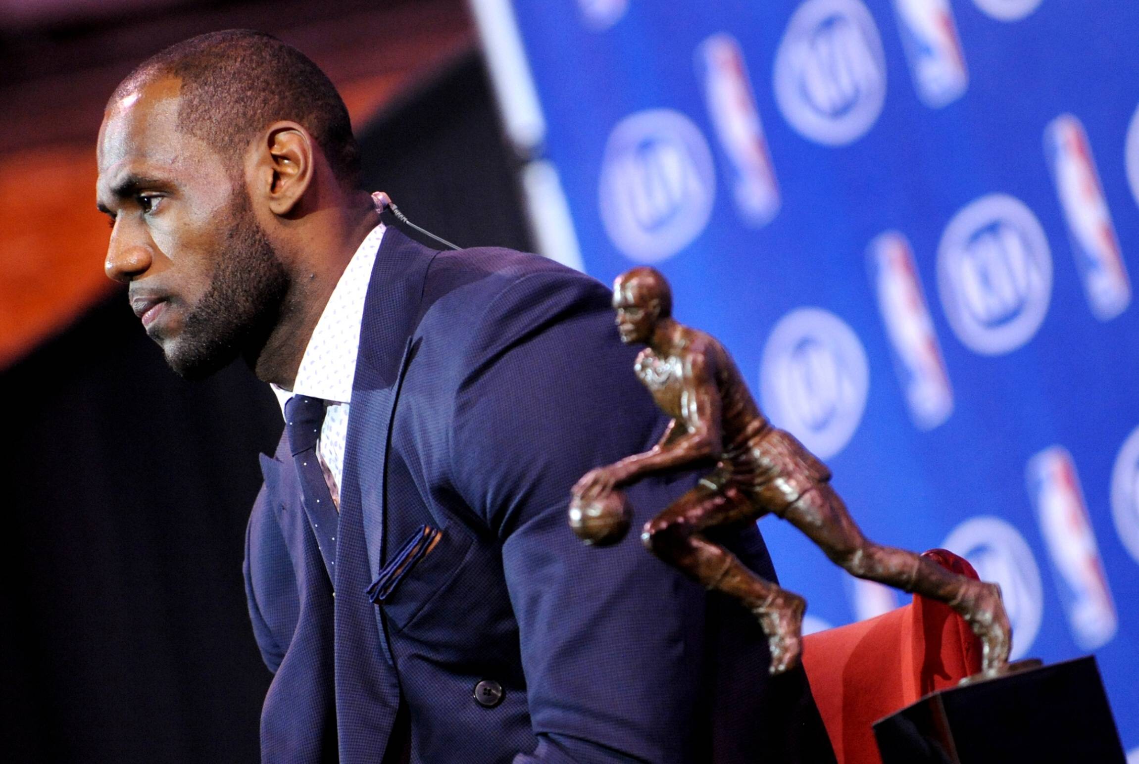 lebron james net worth 2021