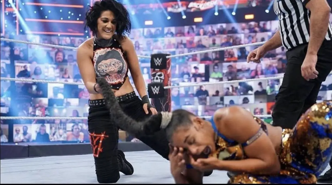 Bayley poked fun at Bianca Belair by posting this photo of her hair.