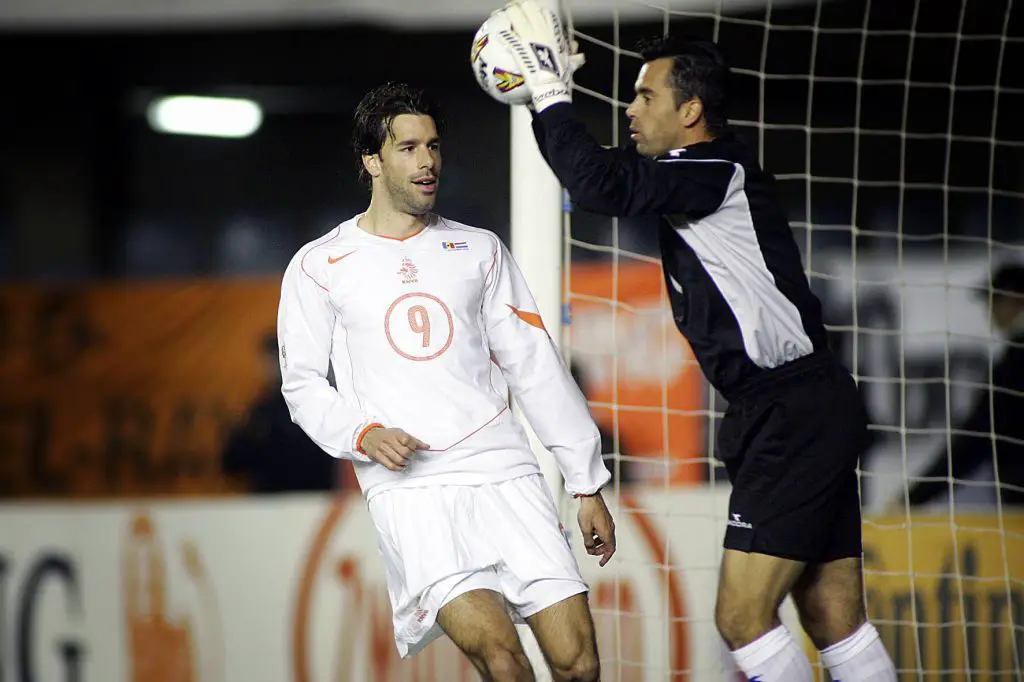 Ruud van Nistelrooy is one of the 5 top UEFA Euros goal scorers of all time with most goals.