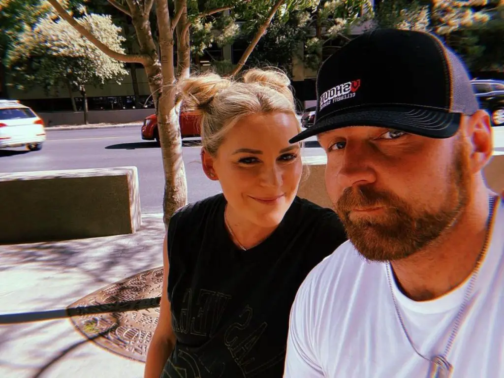 Jon Moxley and Renee Paquette have been blessed with a baby daughter