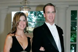 Peyton Manning wife