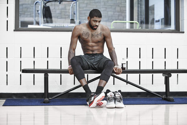 Kyrie Irving workout