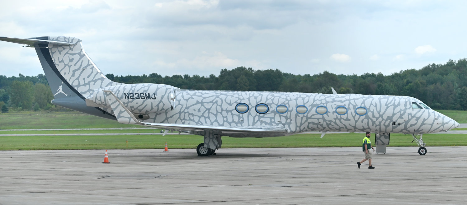 Michael Jordan Private Jet: here's everything you need to about it - Media Referee