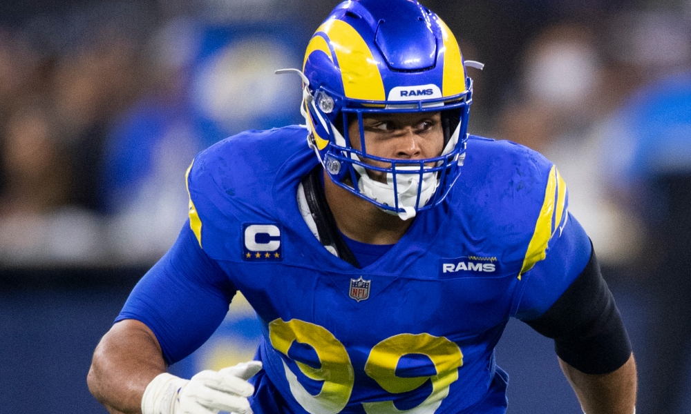 “I’ll easily take down Tom Brady and Julian Edelman” Rob Gronkowski reveals which NFL player he’s scared to get into a physical fight with 3 Aaron Donald