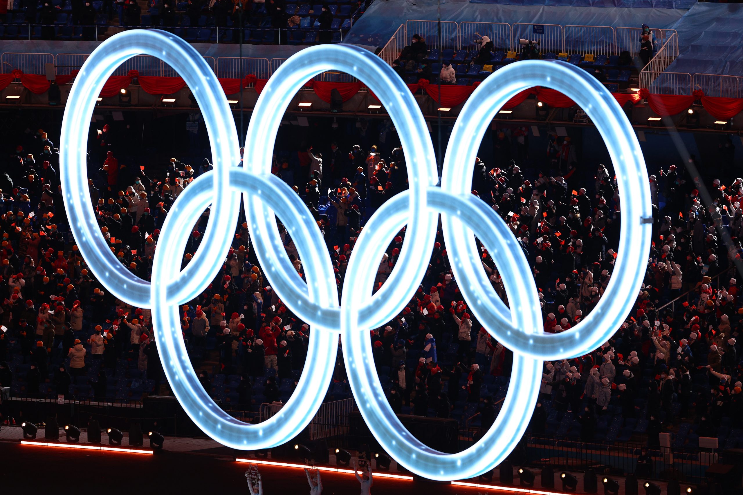 2028. Олимпийские медали в Пекине 2022. Медали на Олимпиаде в Пекине 2022. Медали Олимпийских игр 2022. Олимпиада 2022 церемония Пекин.