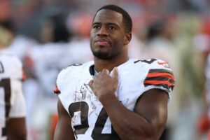 What happened to Nick Chubb? How serious is his injury?