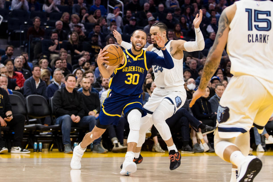 Why did Stephen Curry get ejected in the win over the Grizzlies? 1 54b9bd80 9d40 11ed b96b 80519a314266