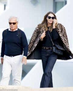 Who is Kelly Bensimon's ex-husband Gilles? How many children does she have with the photographer?