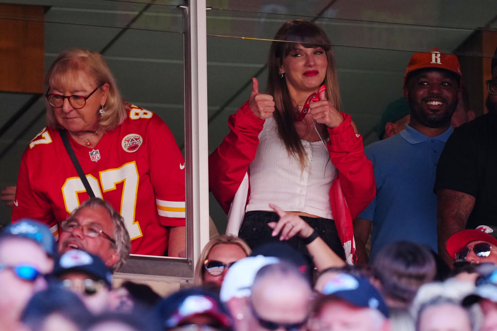 Who did Taylor Swift chest bump? Is she dating Travis Kelce? 1 GettyImages 1699256826
