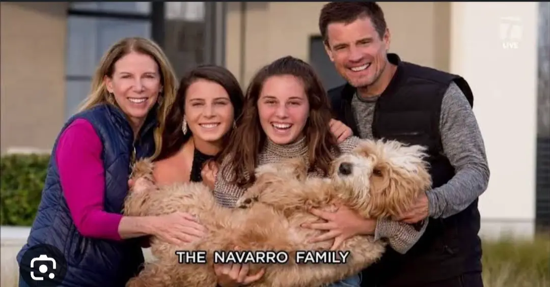 Emma Navarro with her family