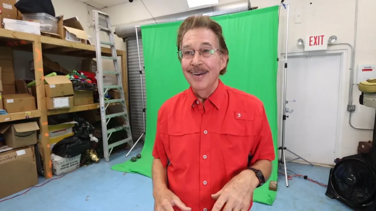 Jack Hartmann 2023 - Net Worth, Salary, Personal Life and More 1 JACK HARTMANN NOVEMBER PKG WTVT4f3b 186.mp4 .00 01 19 23.Still004