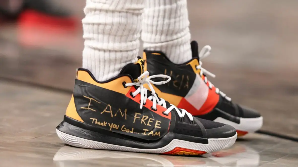 Kyrie Irving shoes