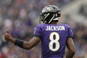 WATCH: Lamar Jackson tries to recruit DK Metcalf to the Ravens via Twitter
