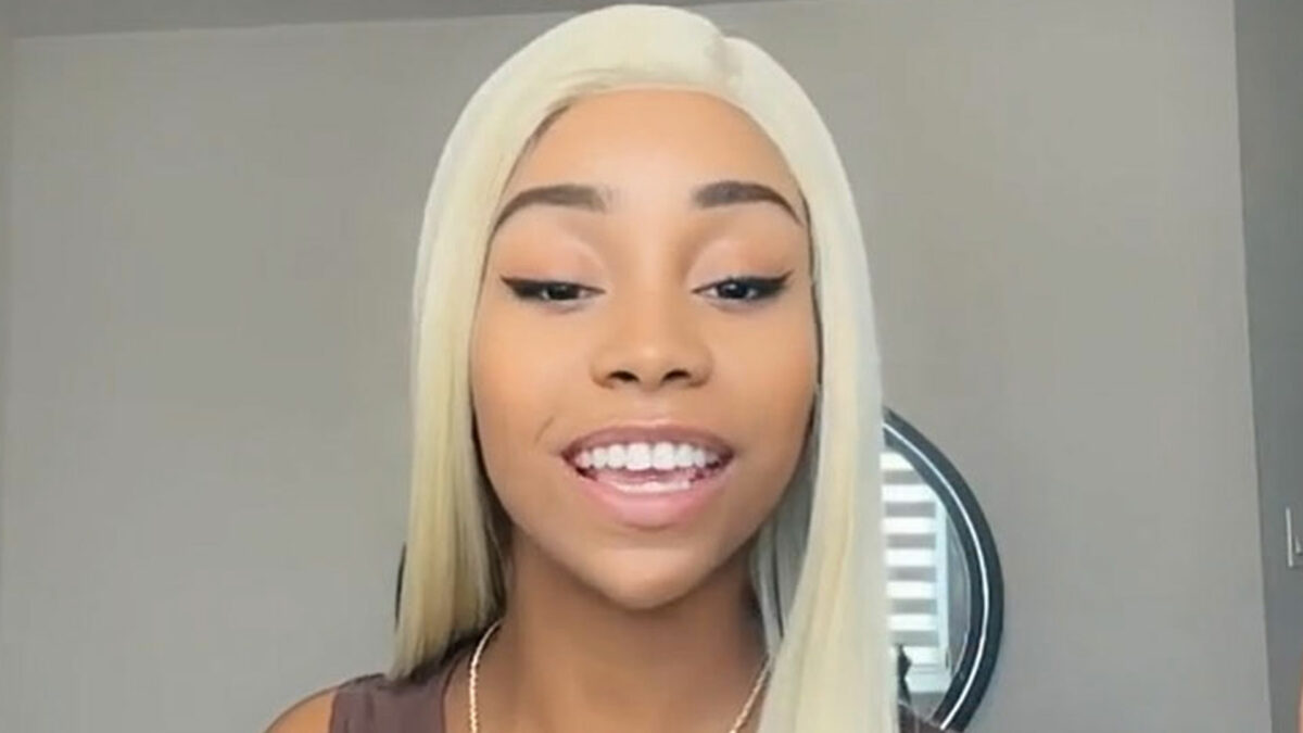 Who is the viral TikTok star Pinkydoll? Learn all about the NPC streamer who makes $7,000 a day 1 PINKYDOLL OFF PLATFORM