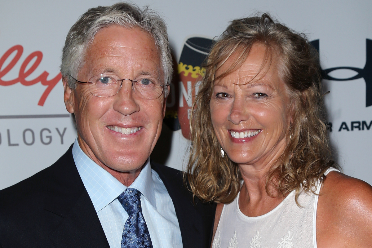 Pete Carroll with his wife
