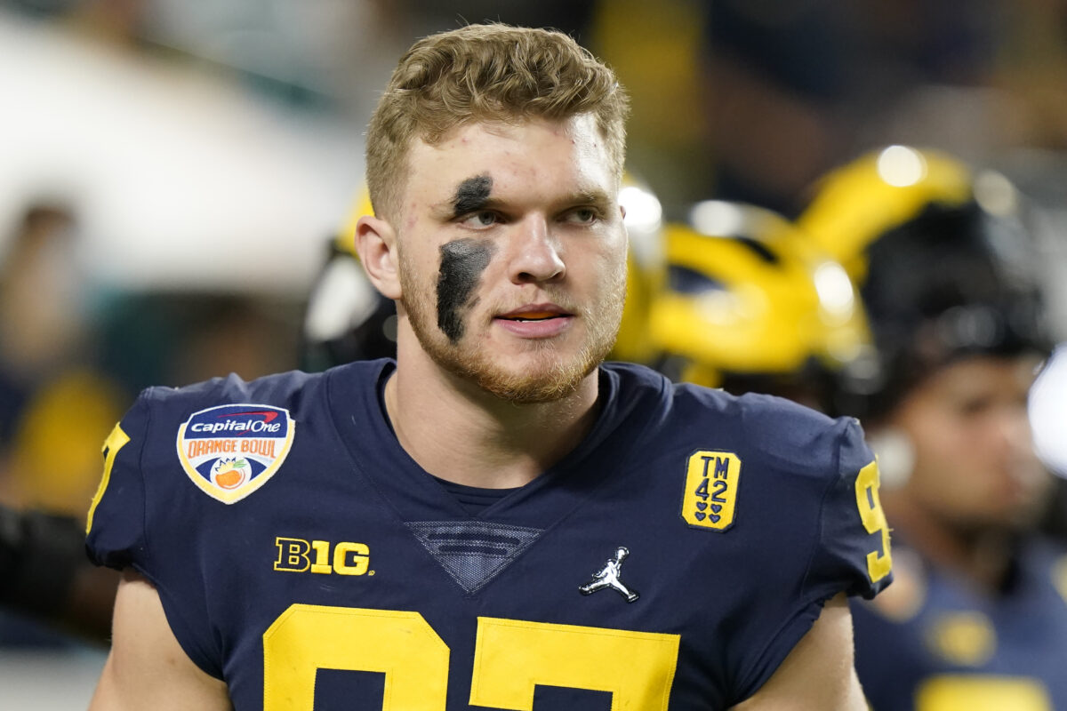 Is NFL star Aidan Hutchinson deaf? Does he have any hearing problems?