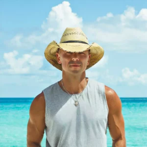 Is Kenny Chesney gay? What is the truth to this rumour?