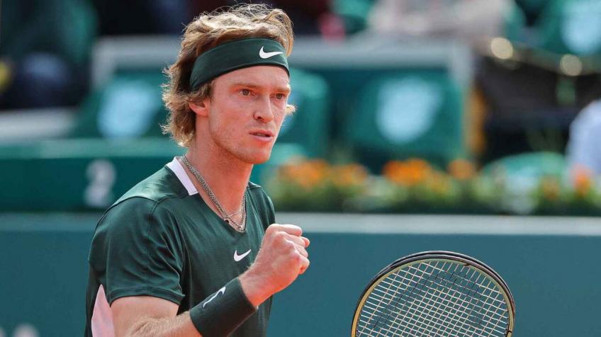 Indian Wells 2023: Andrey Rublev vs Cameron Norrie - Preview, Head-to-Head, and Prediction 1 andrey rublev identifies main reasons for carlos alcaraz s success at young age