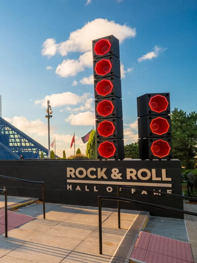 Learn all there is to know about the 2023 Rock and Roll Hall of Fame inductees.
