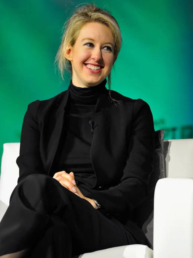 Elizabeth Holmes height: How tall does she is?
