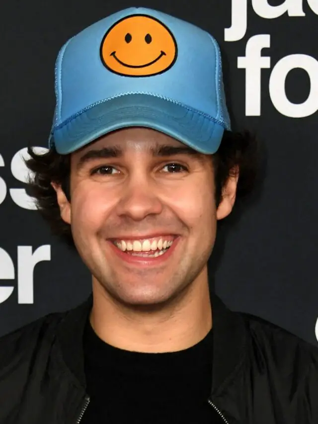 David Dobrik is dating whom? Is the YouTuber a father?