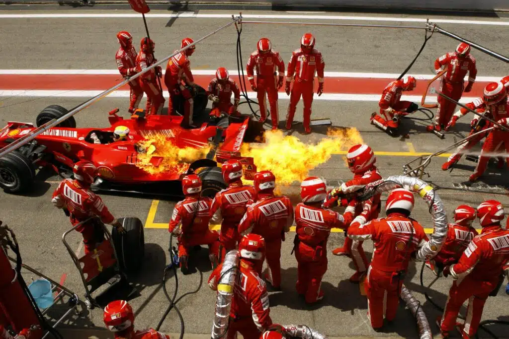 Mid-race fueling mishap in F1