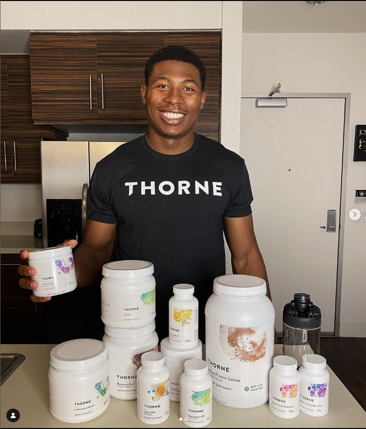 Joshua Kelley 2022 Net Worth, Girlfriend, Salary & Contract