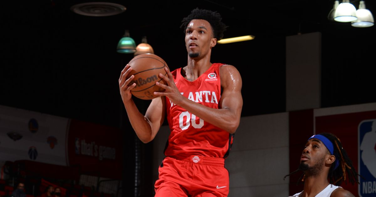 A.J. Lawson Net Worth, Salary, Records, and Endorsements